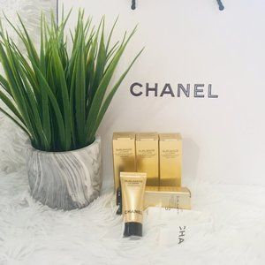 🎉HP🎉 Chanel Sublimage La Creme Texture Supreme Lot